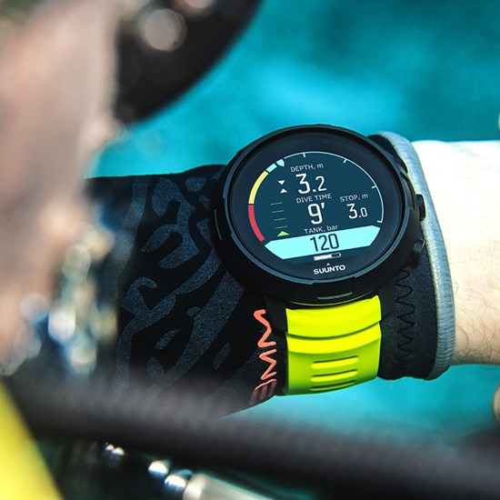 SUUNTO D5